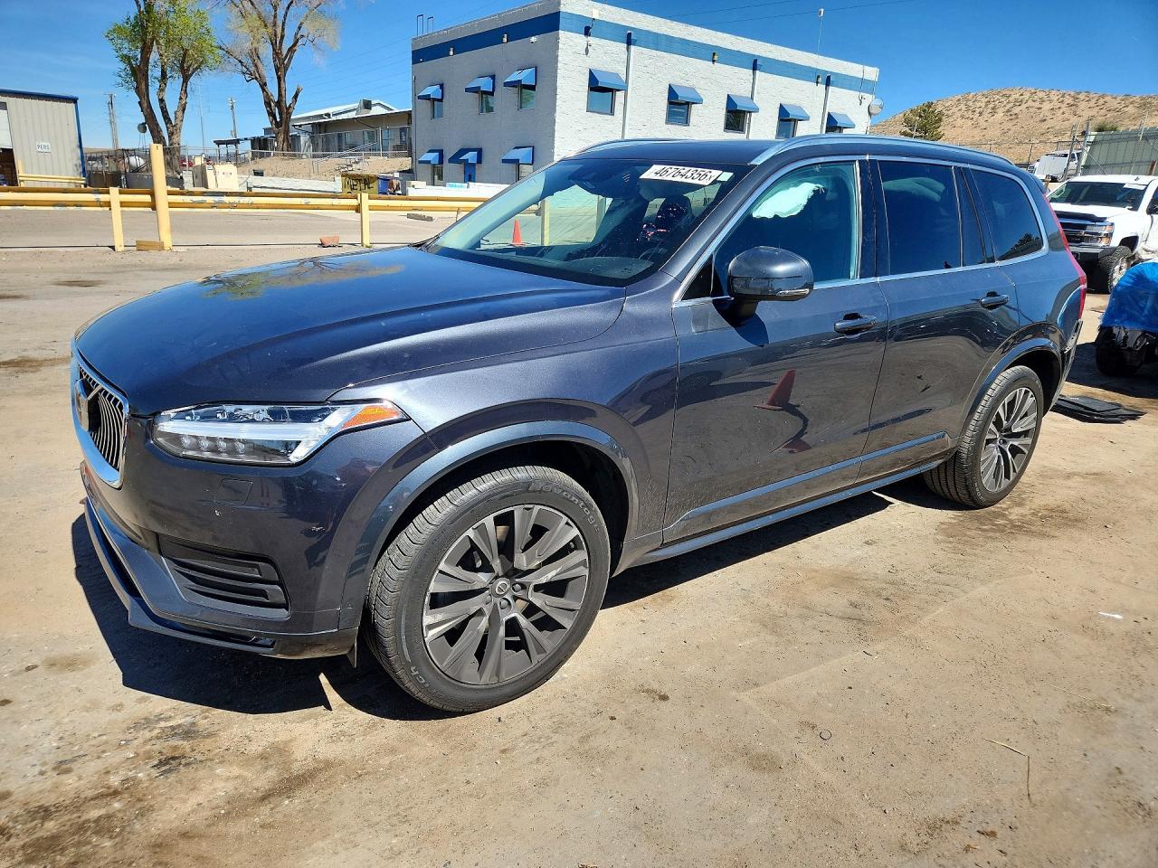 2021 Volvo Xc90 T5 Momentum - zdjęcie główne
