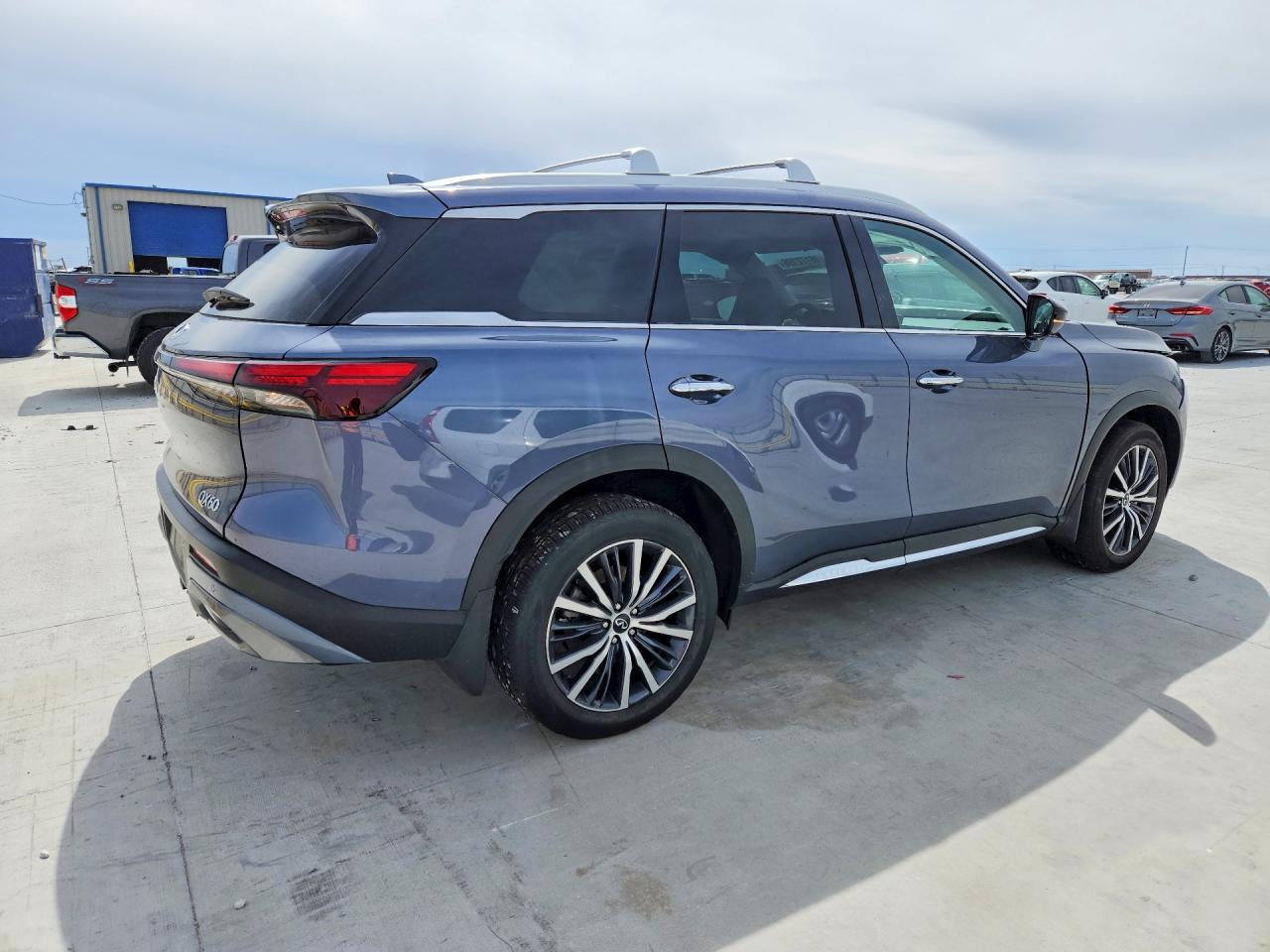 2025 Infiniti Qx60 Sensory - zdjęcie 3