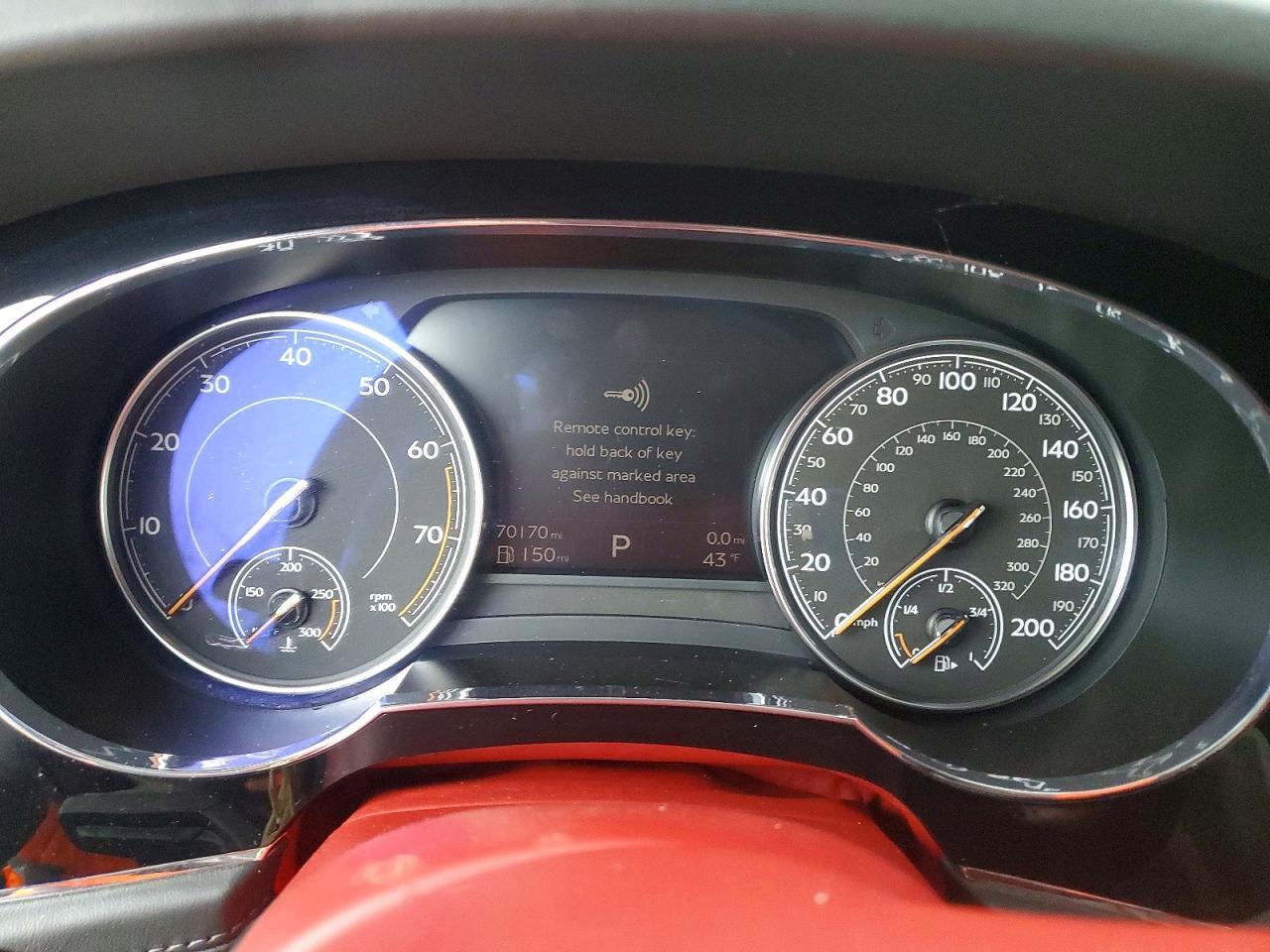 2018 Bentley Bentayga - zdjęcie 9