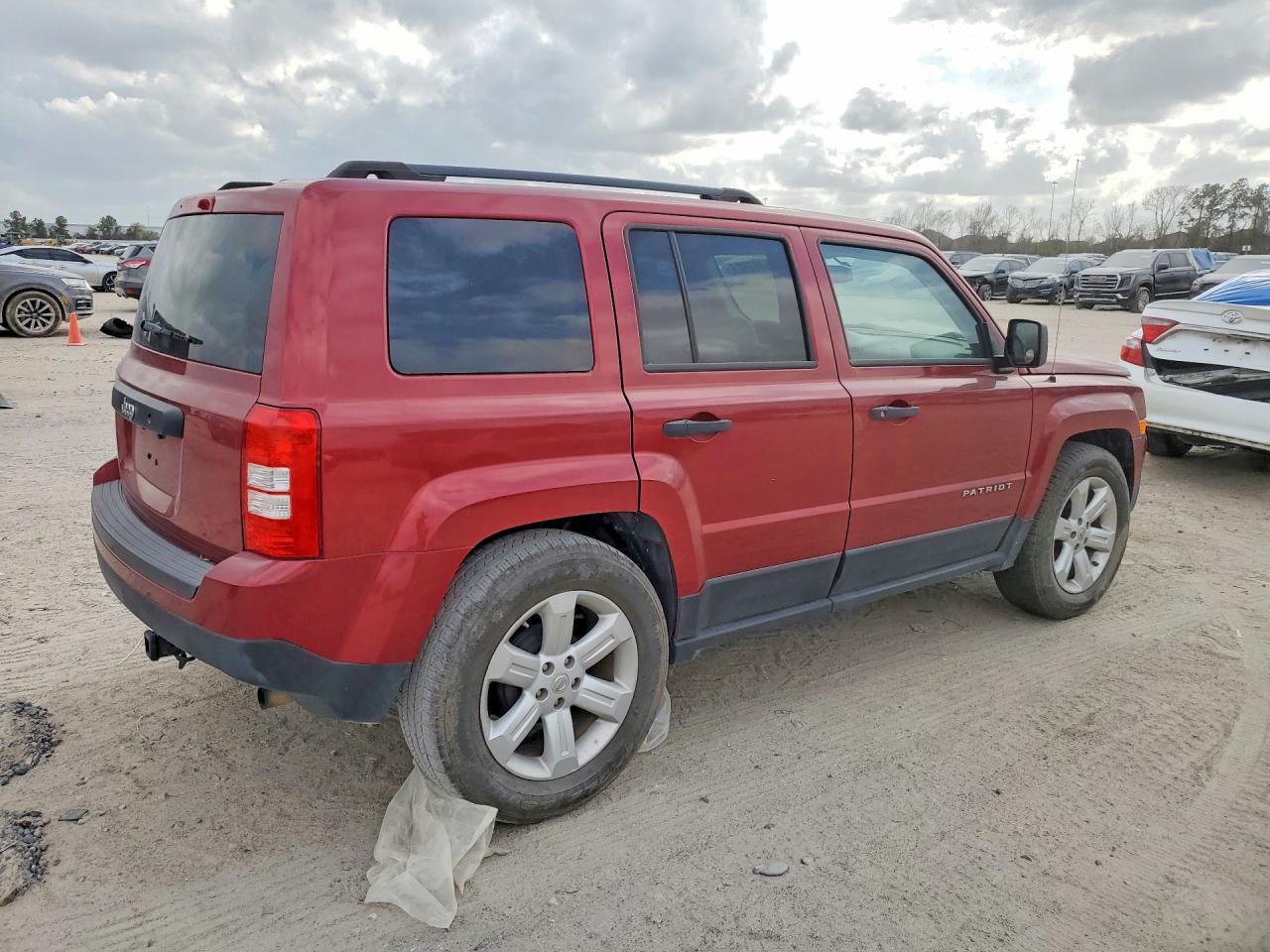 2016 Jeep Patriot Sport - zdjęcie 3