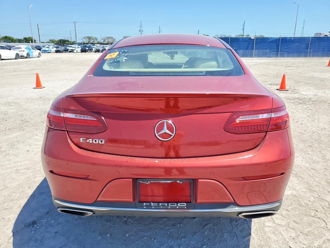 2018 Mercedes-Benz E 400 - zdjęcie 6
