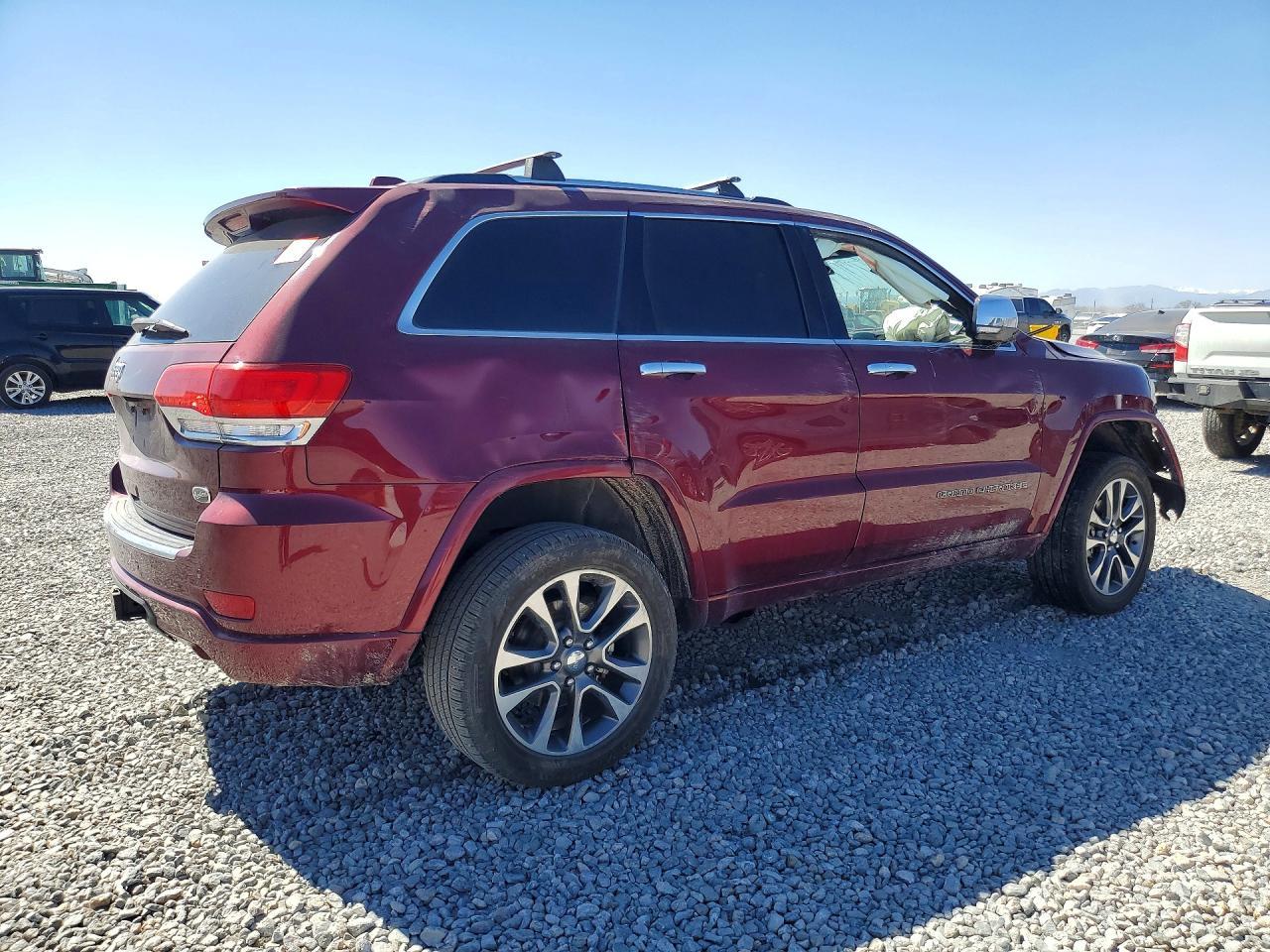 2017 Jeep Grand Cherokee Overland - zdjęcie 3