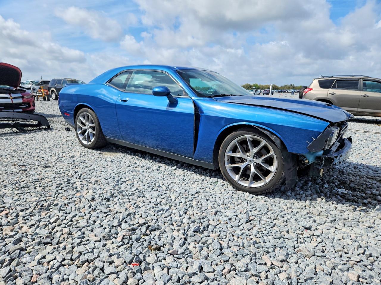 2021 Dodge Challenger Gt - zdjęcie 4
