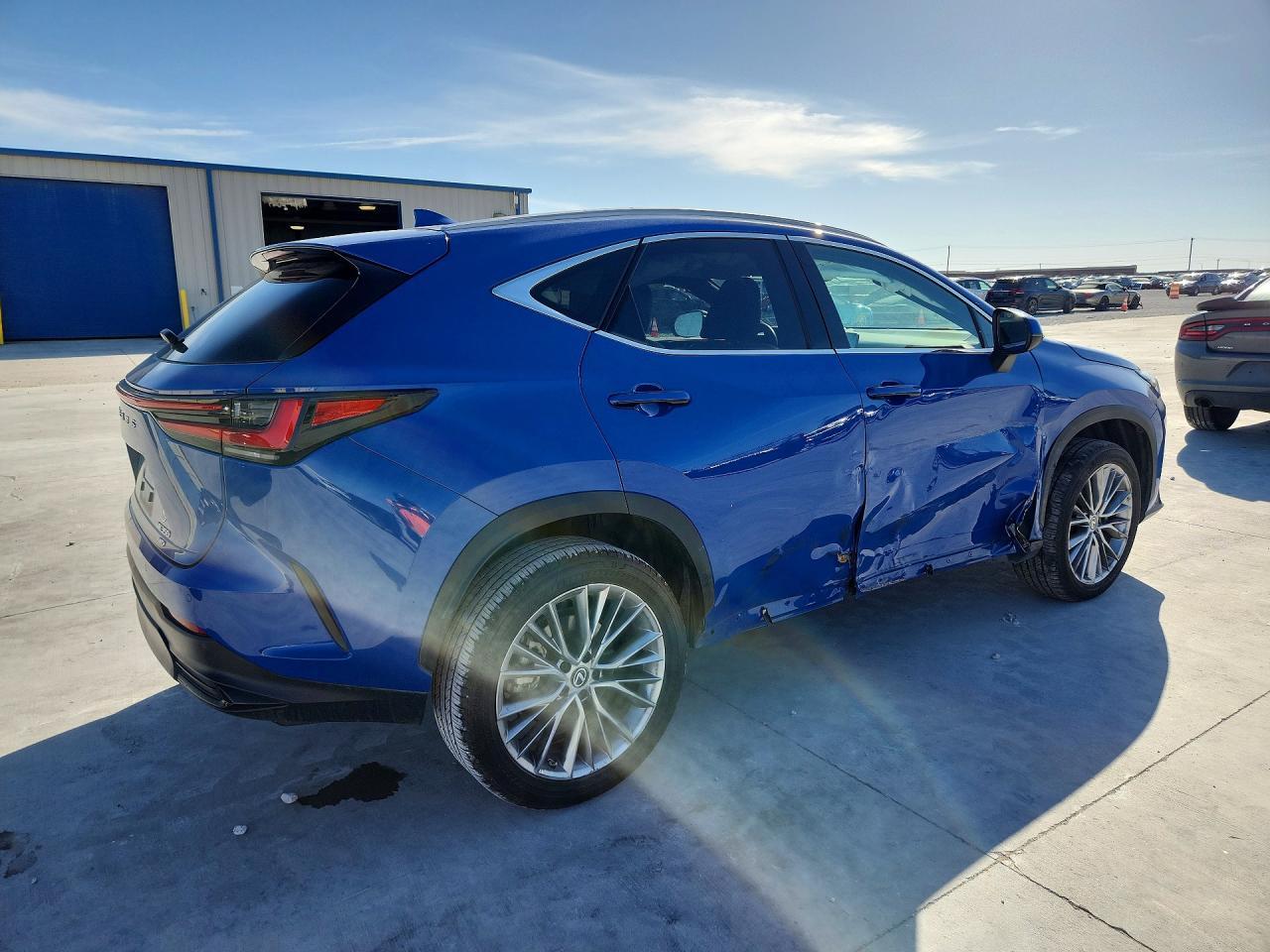 2022 Lexus Nx 350 Premium - zdjęcie 3