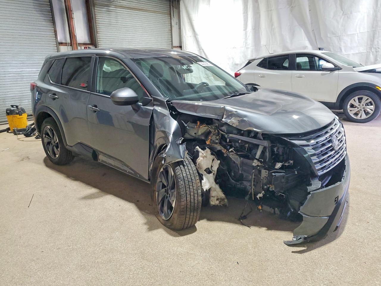 2025 Nissan Rogue Sv - zdjęcie 4