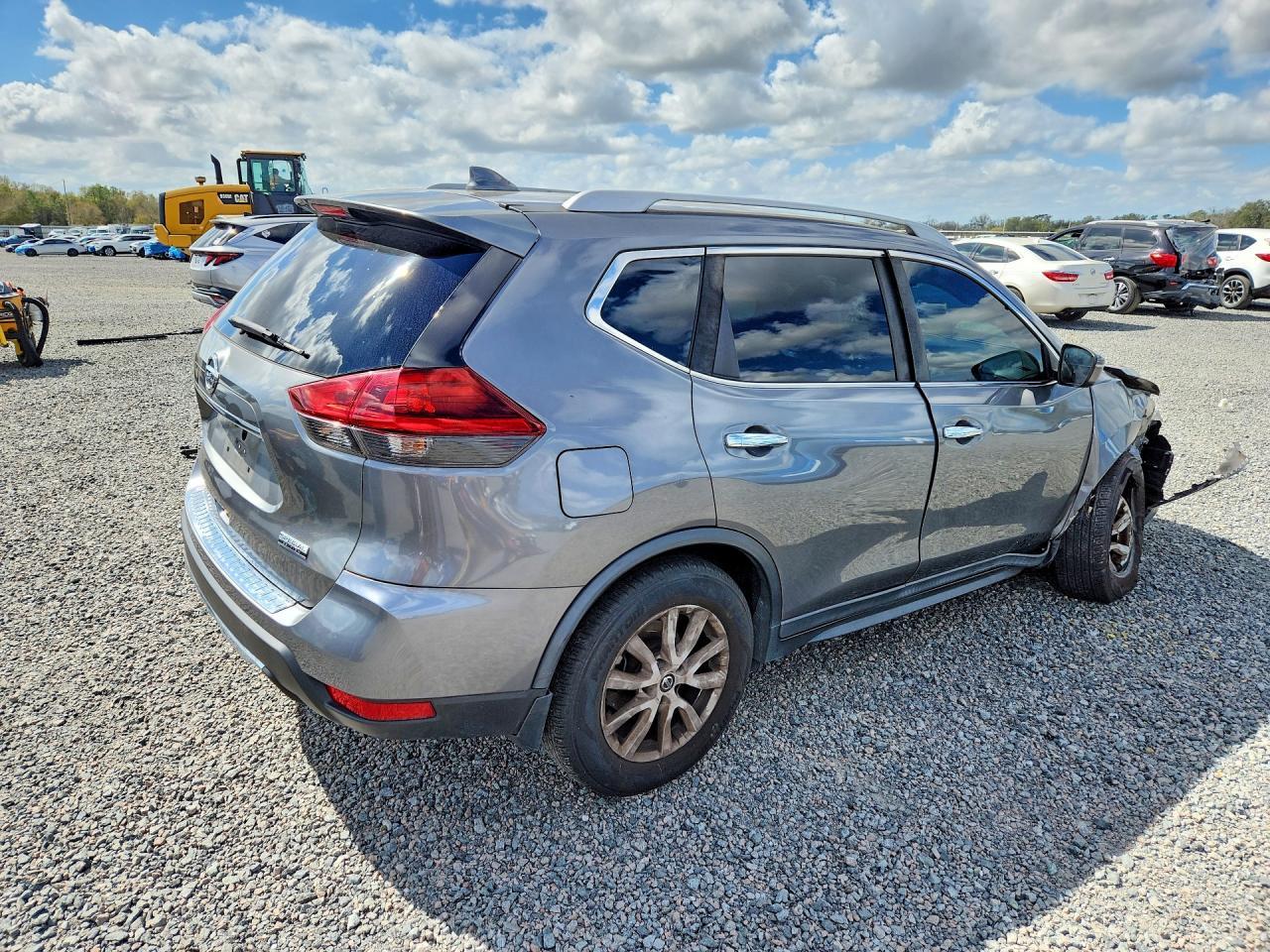 2019 Nissan Rogue S - zdjęcie 3