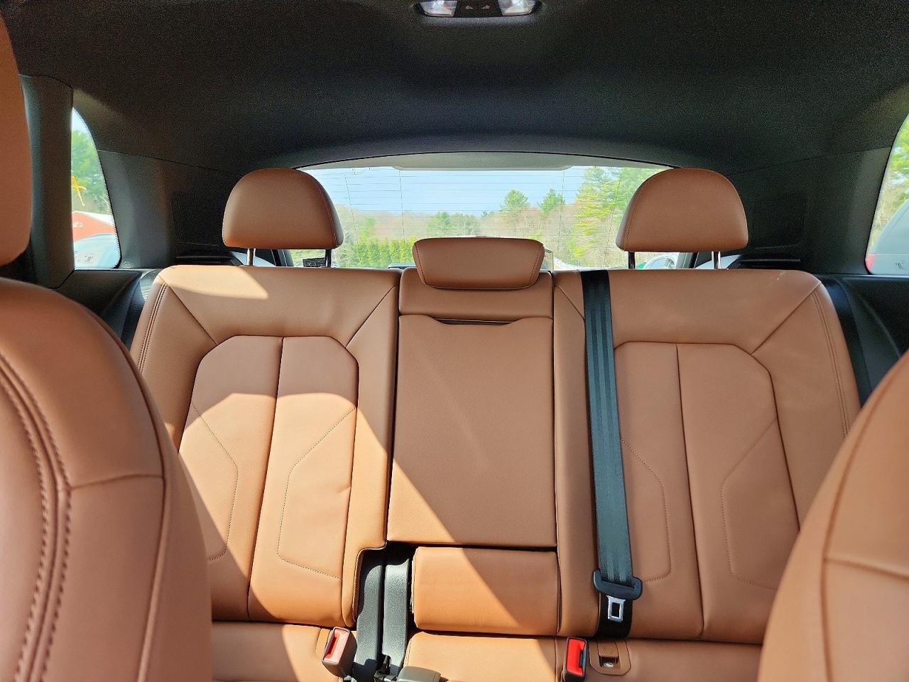 2025 Audi Q3 Premium Plus S Line 45 - zdjęcie 10