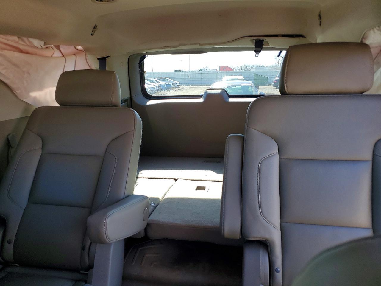 2017 Chevrolet Tahoe K1500 Lt - zdjęcie 10