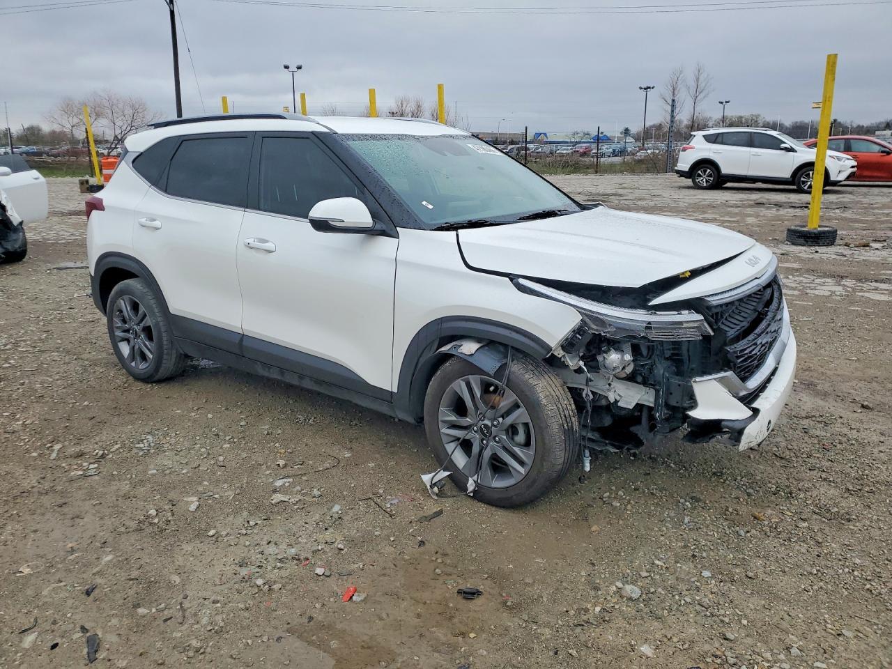 2022 Kia Seltos S - zdjęcie 4