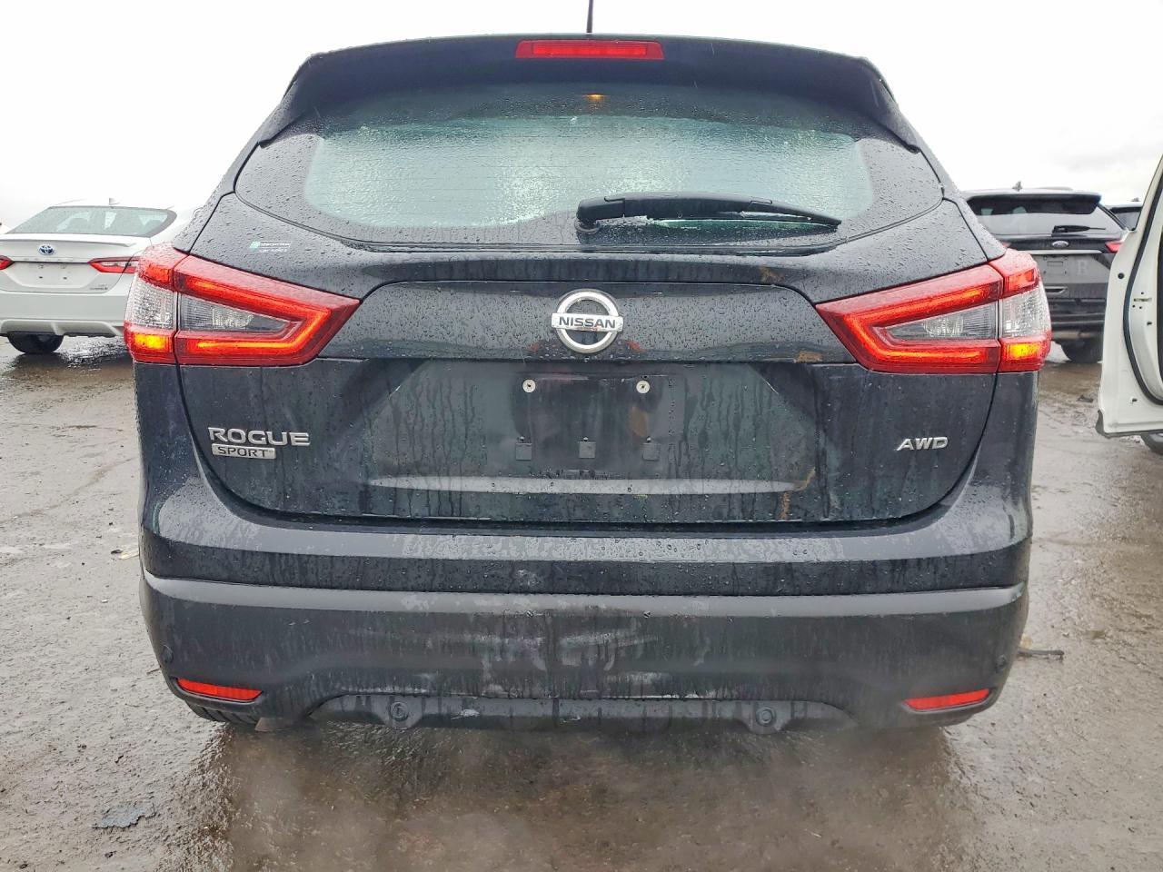 2021 Nissan Rogue Sport S - zdjęcie 6