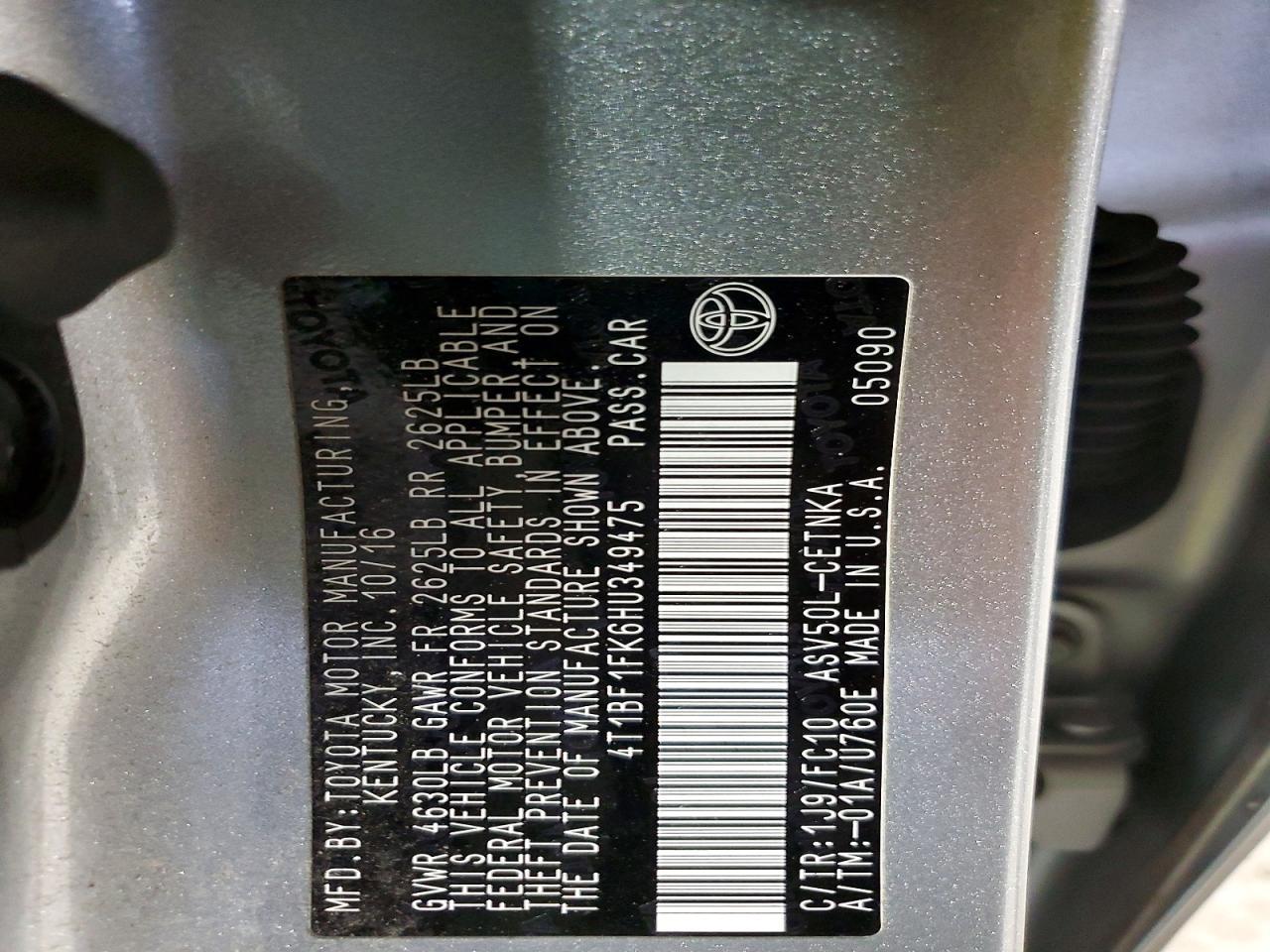 2017 Toyota Camry Le - zdjęcie 12