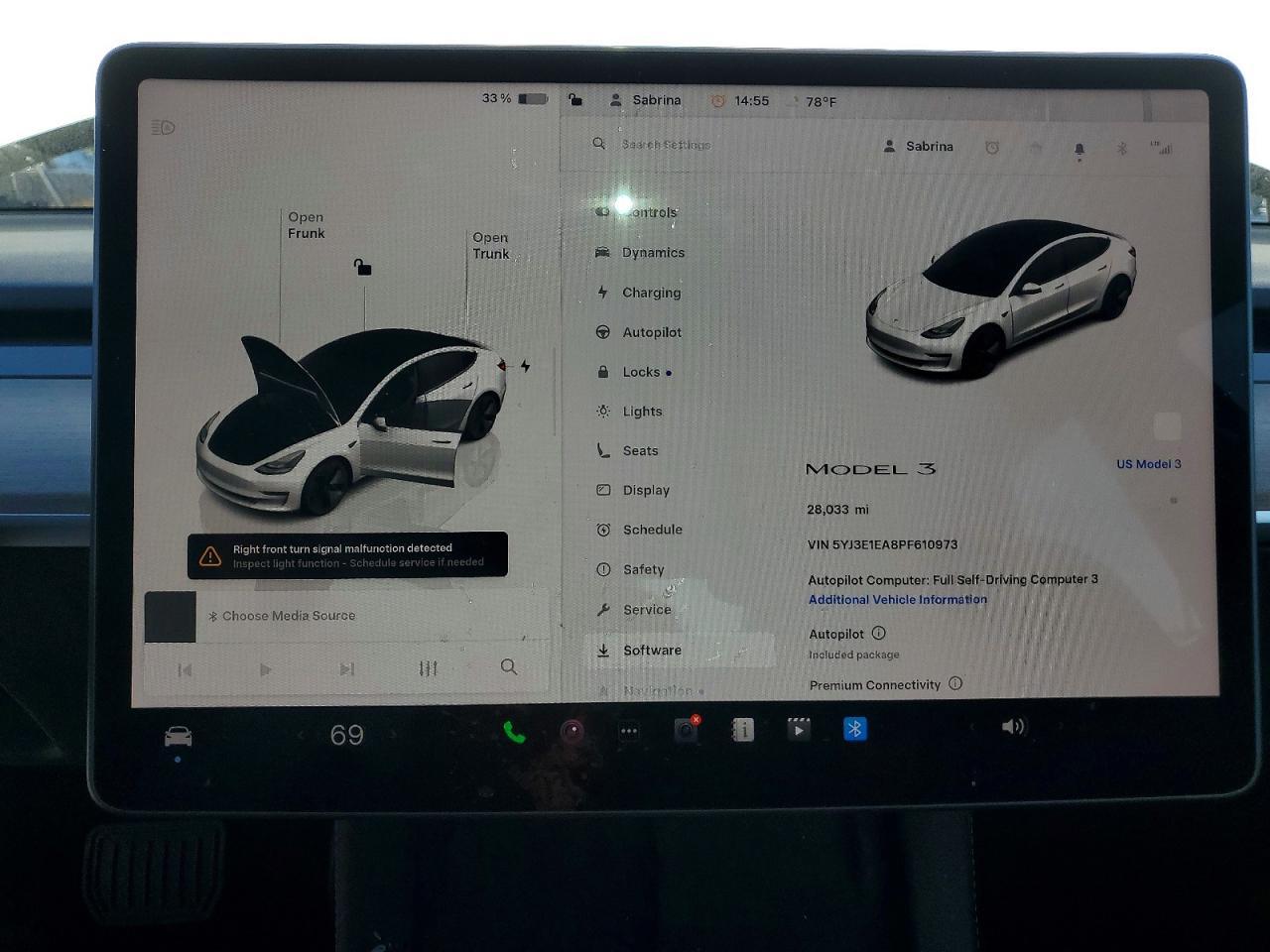2023 Tesla Model 3 - zdjęcie 9
