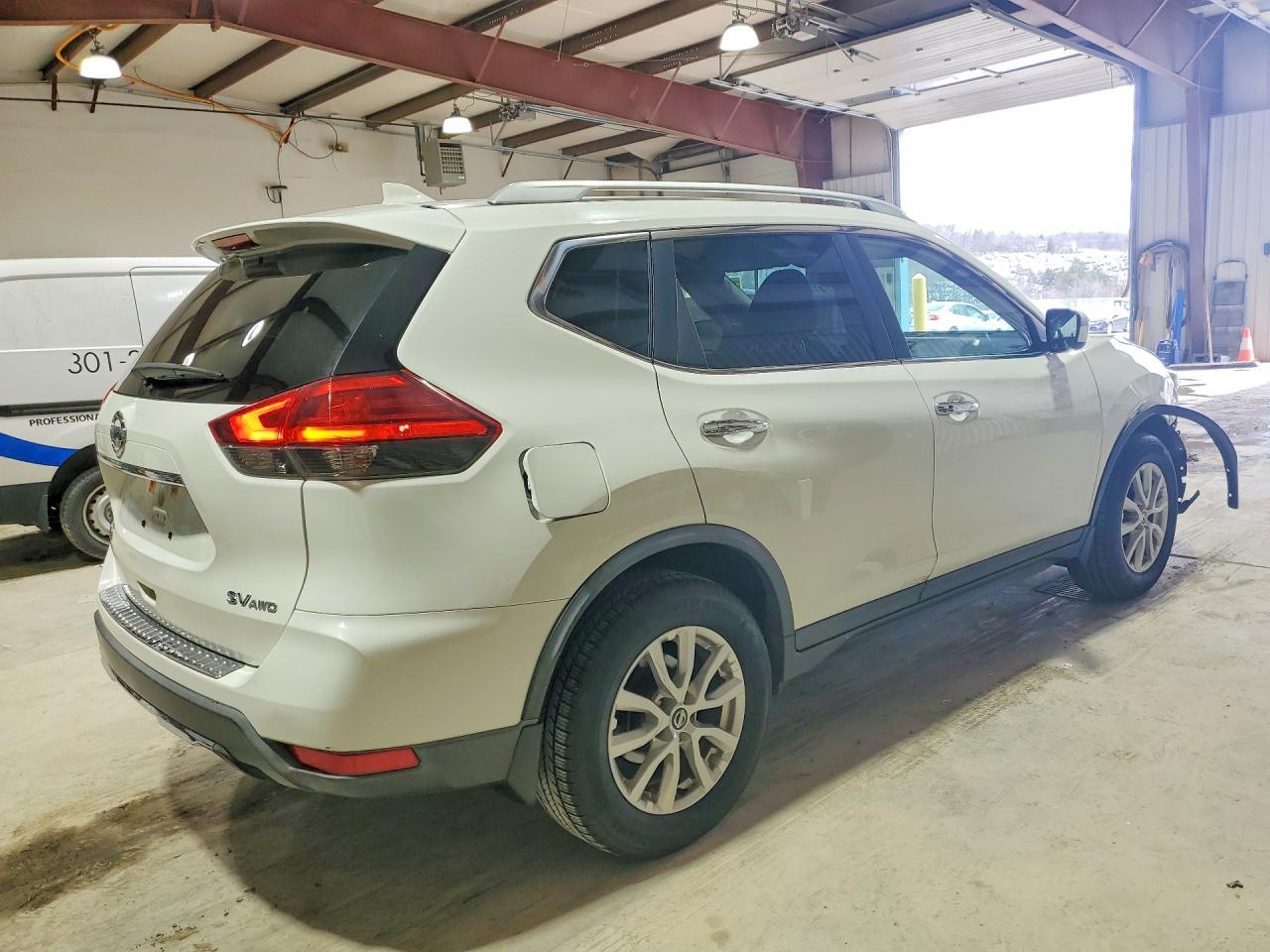 2017 Nissan Rogue Sv - zdjęcie 3