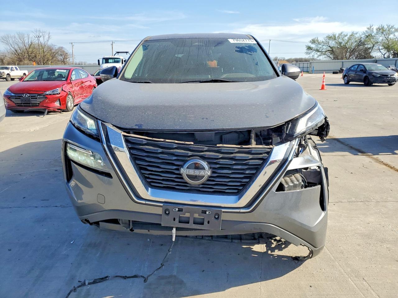 2023 Nissan Rogue Sv - zdjęcie 5