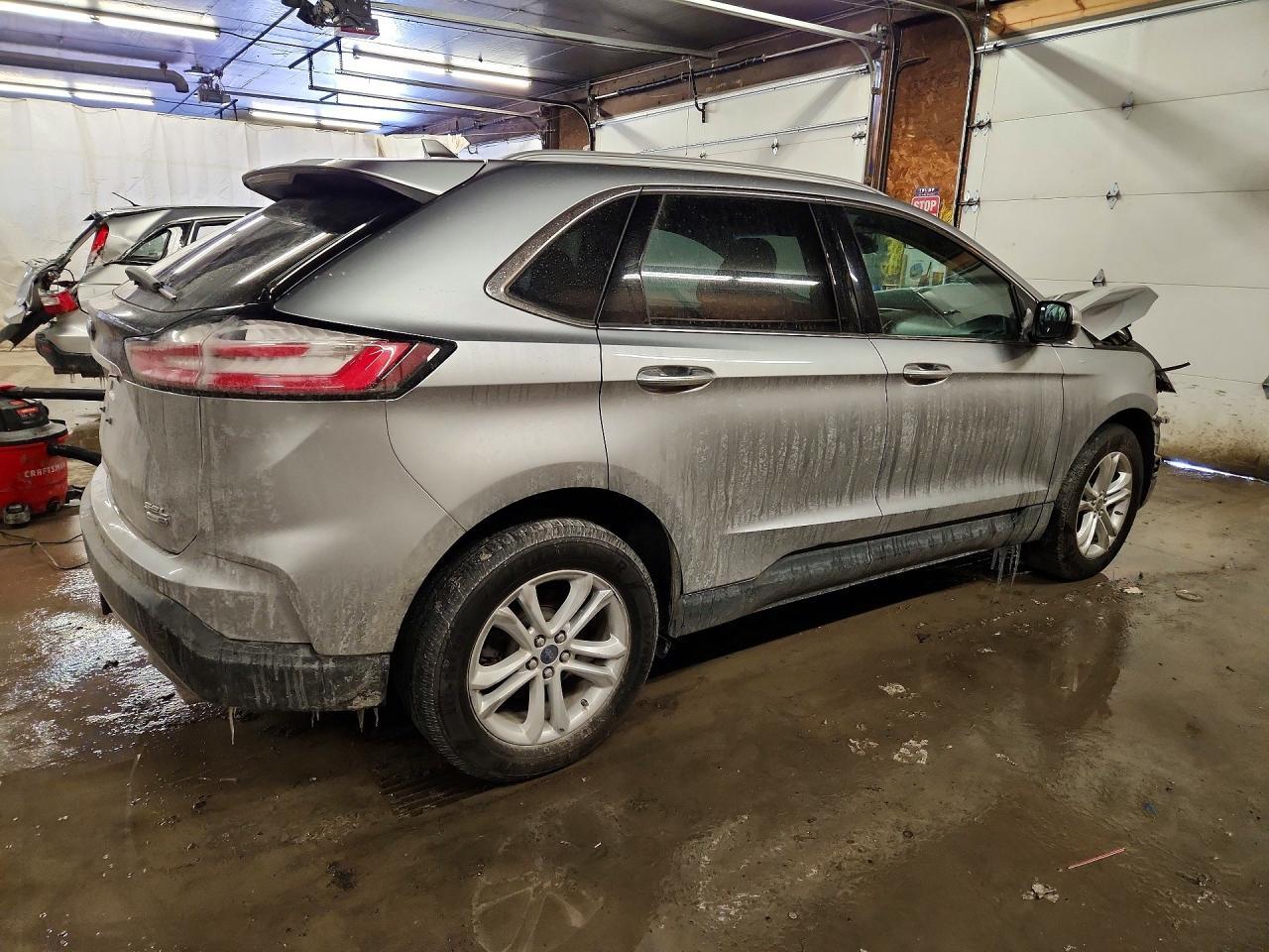 2020 Ford Edge Sel - zdjęcie 3