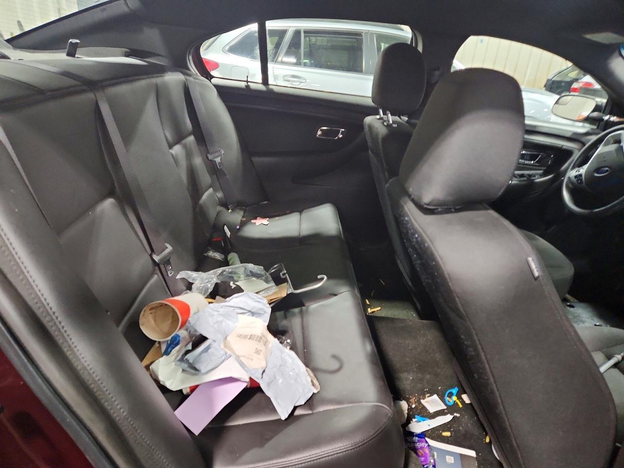 2015 Ford Taurus Police Interceptor - zdjęcie 10