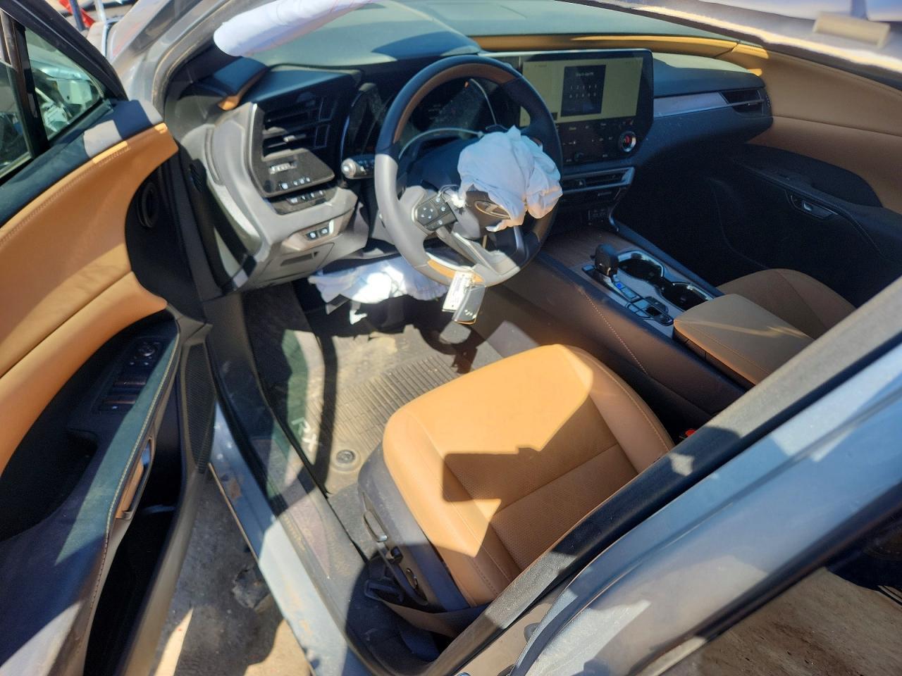 2025 Lexus Rx - zdjęcie 8