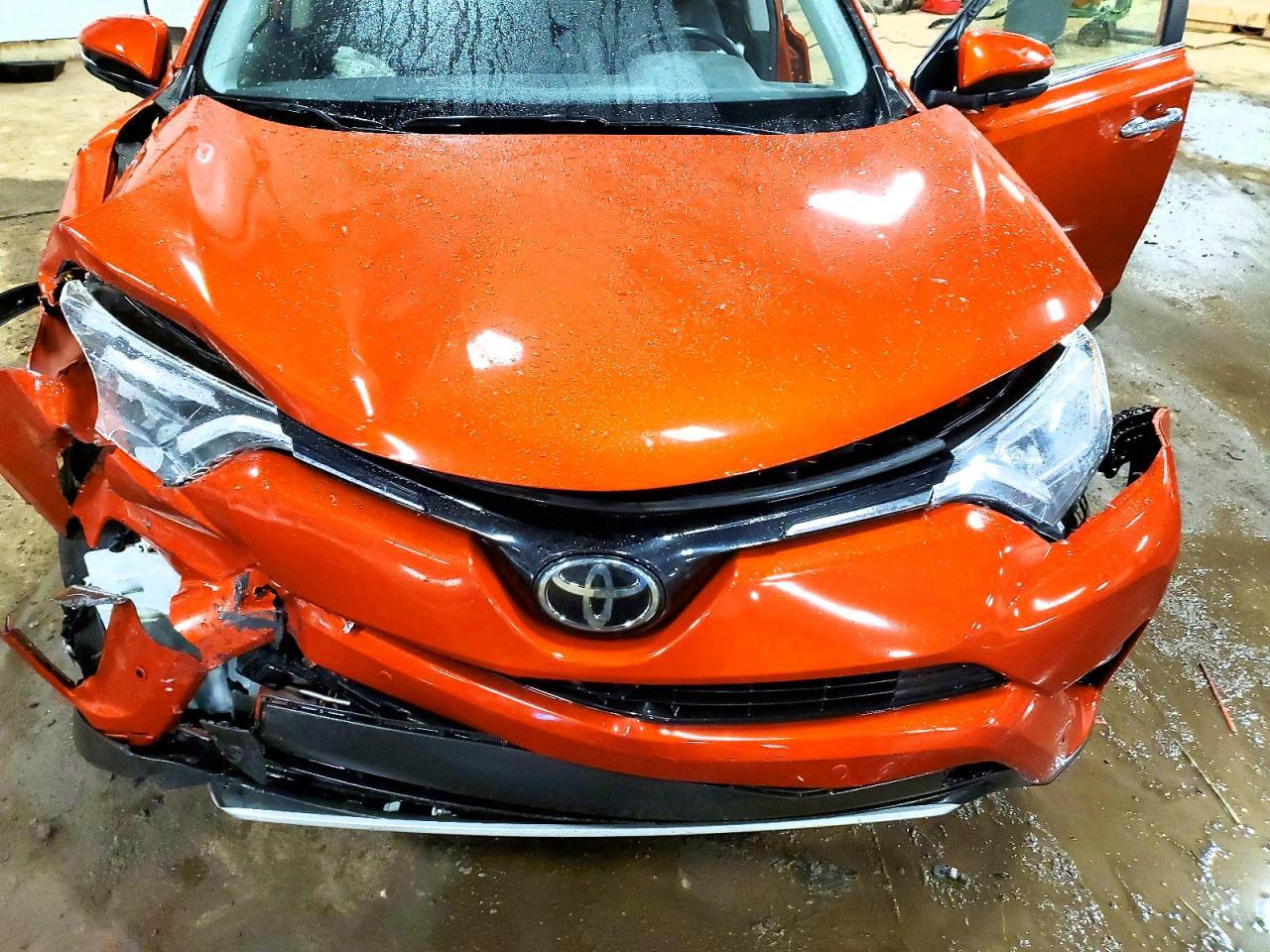 2016 Toyota Rav4 Limited - zdjęcie 12