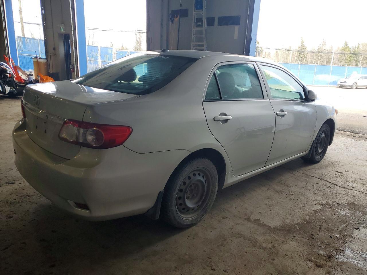 2013 Toyota Corolla L - zdjęcie 3