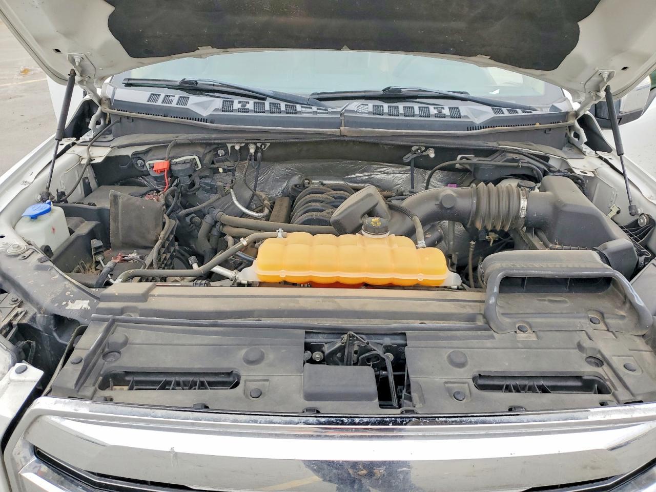 2016 Ford F150 Supercrew - zdjęcie 11