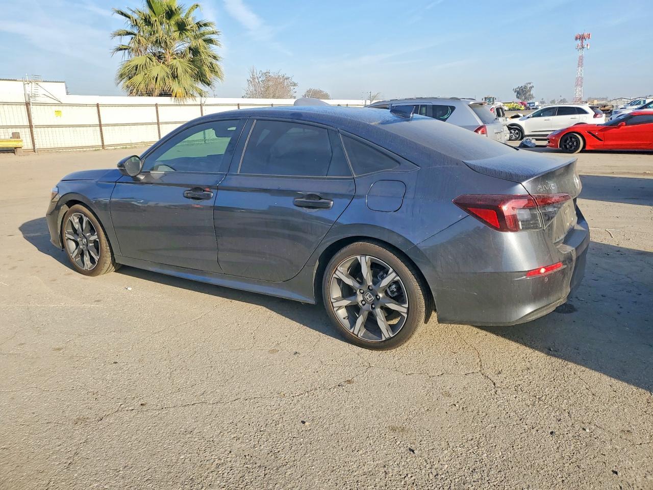 2025 Honda Civic Sport - zdjęcie 2