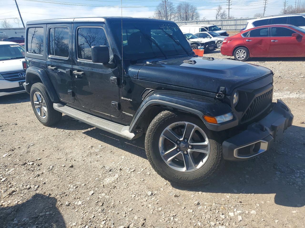 2019 Jeep Wrangler Unlimited Sahara - zdjęcie 4