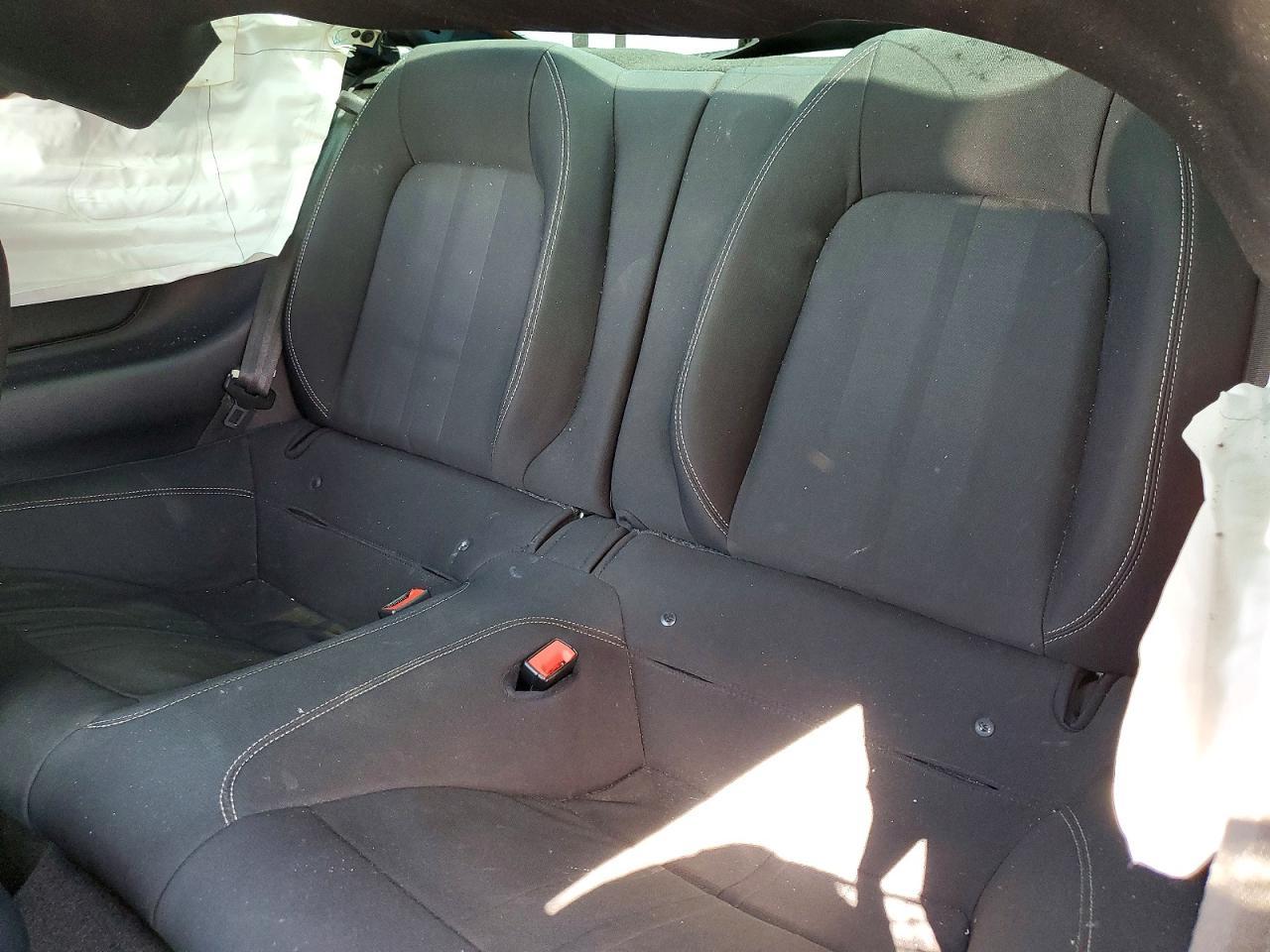 2018 Ford Mustang - zdjęcie 10