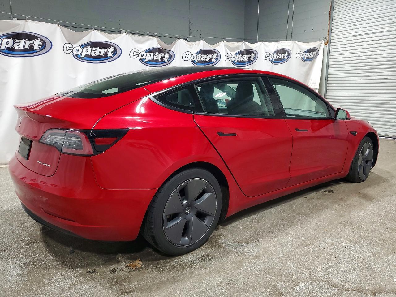 2022 Tesla Model 3 - zdjęcie 3