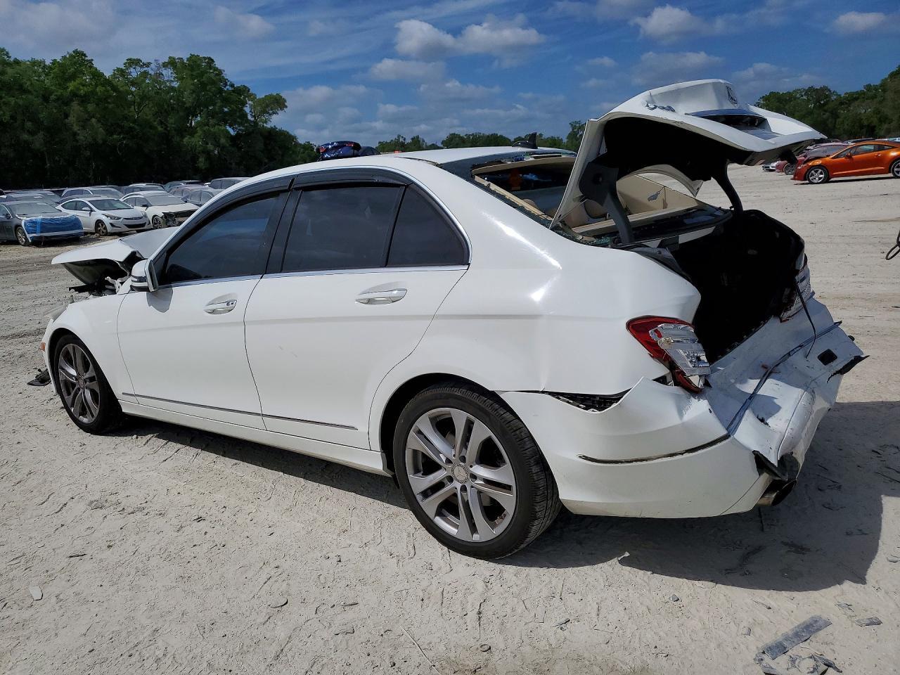 2013 Mercedes-Benz C 250 - zdjęcie 2