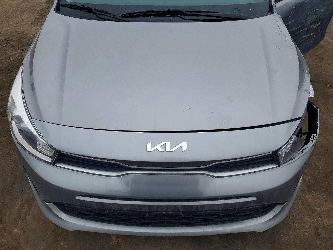 2023 Kia Rio 5-Door S - zdjęcie 11