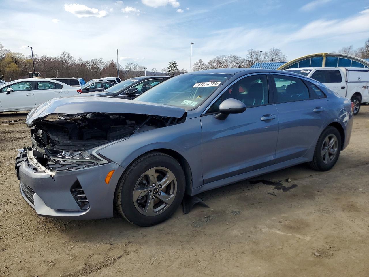 2021 Kia K5 Lxs - zdjęcie główne