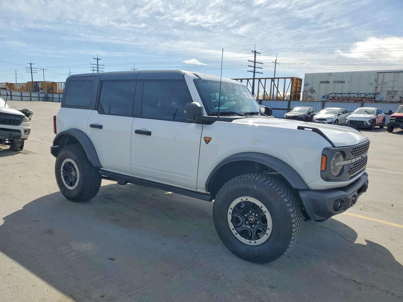 2023 Ford Bronco Base - zdjęcie 4