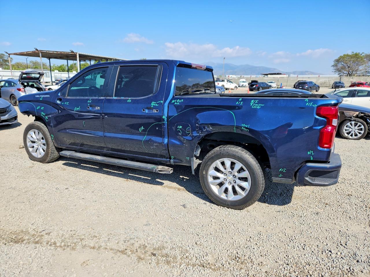 2019 Chevrolet Silverado C1500 Custom - zdjęcie 2
