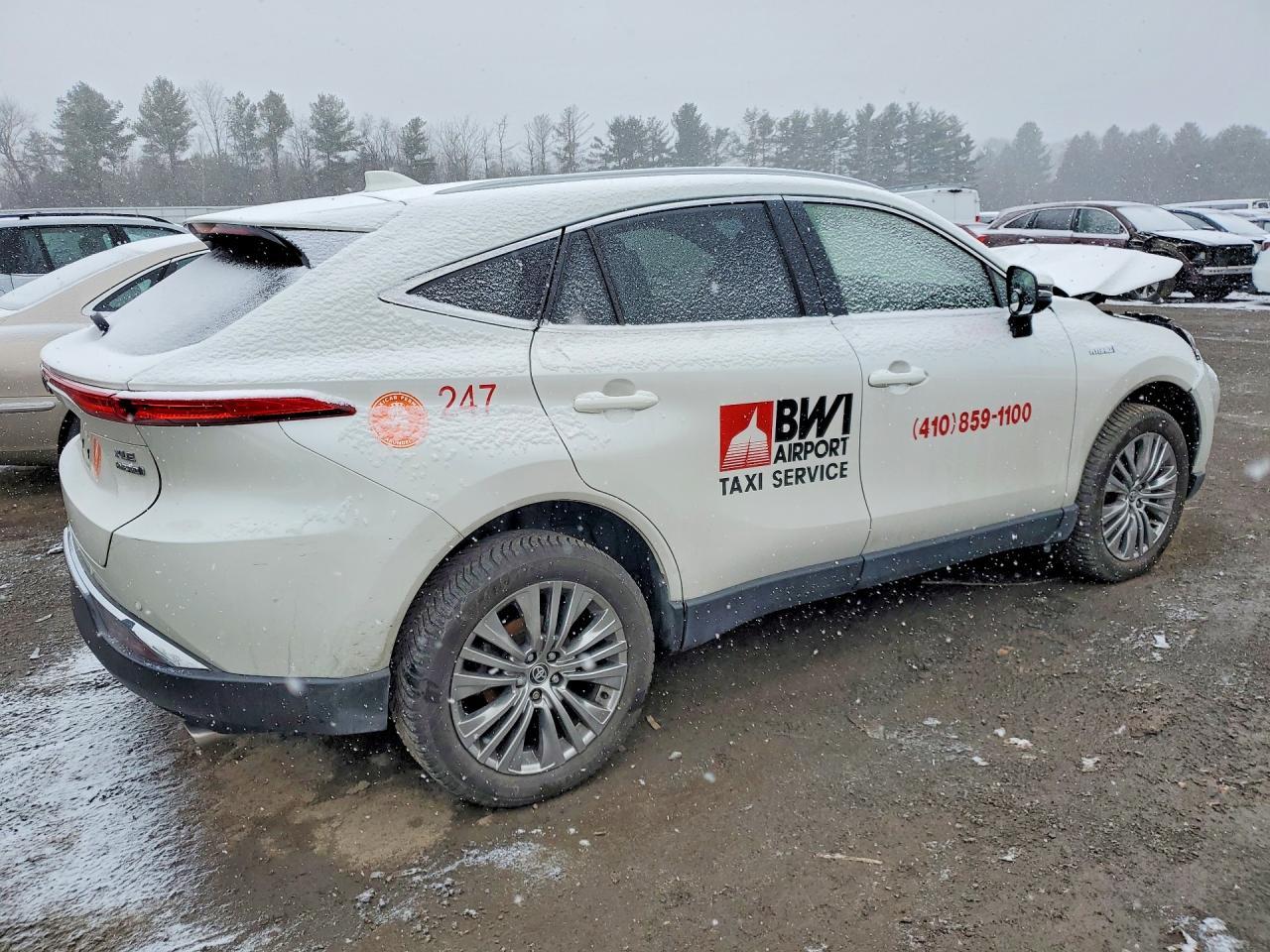 2021 Toyota Venza Xle - zdjęcie 3