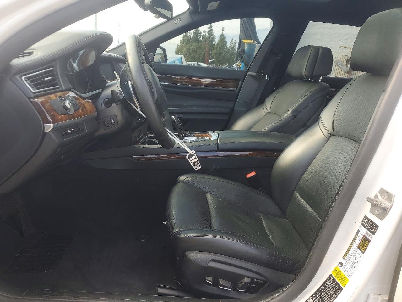 2014 BMW 750 Lxi - zdjęcie 7