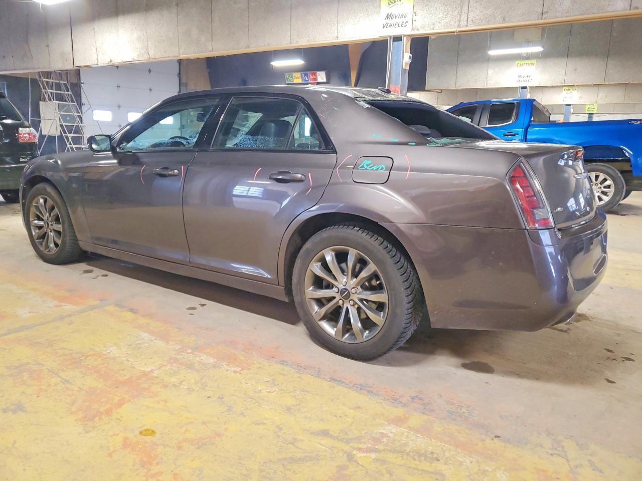 2014 Chrysler 300 S - zdjęcie 2