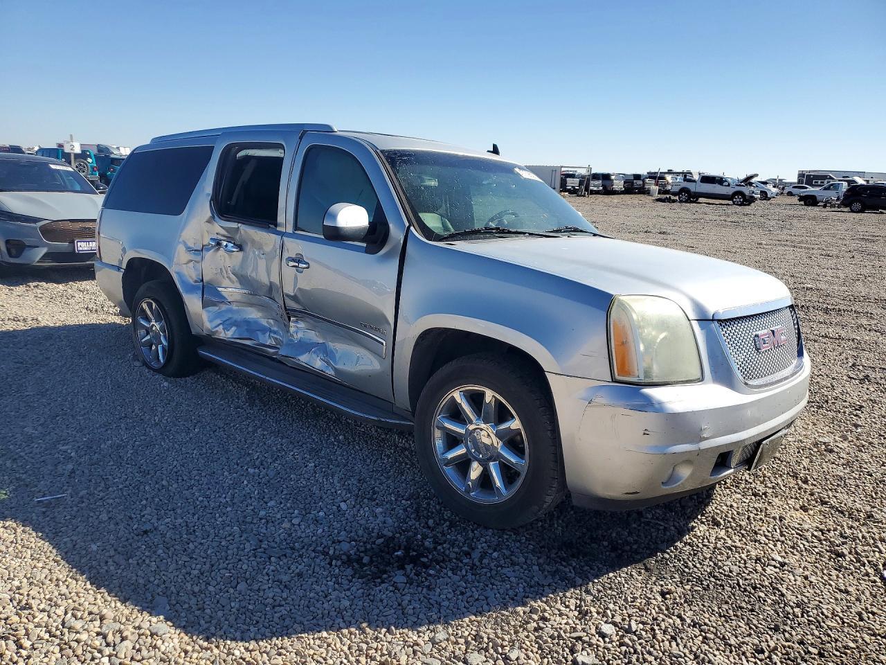 2013 GMC Yukon Xl Denali - zdjęcie 4