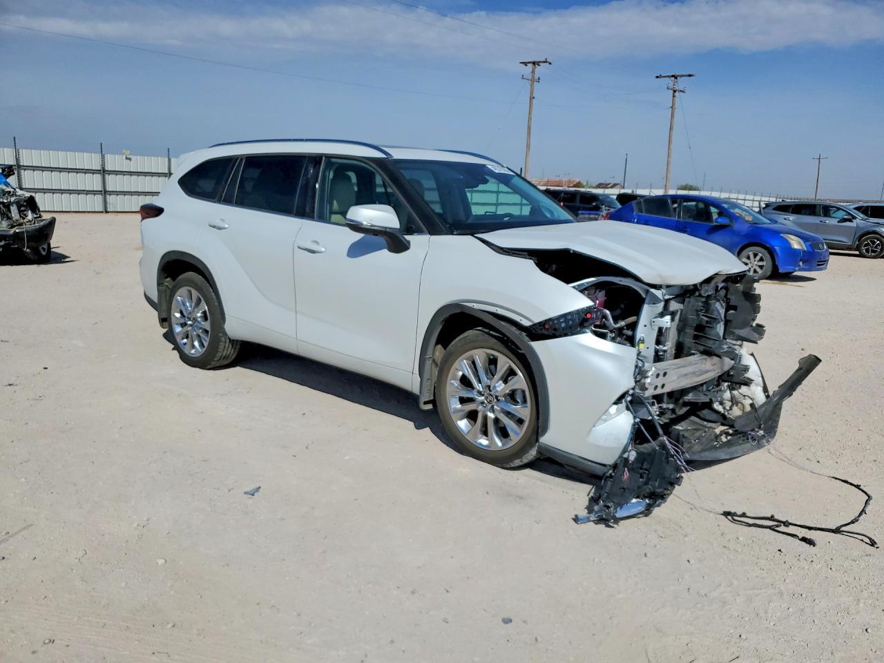 2025 Toyota Highlander Limited - zdjęcie 4