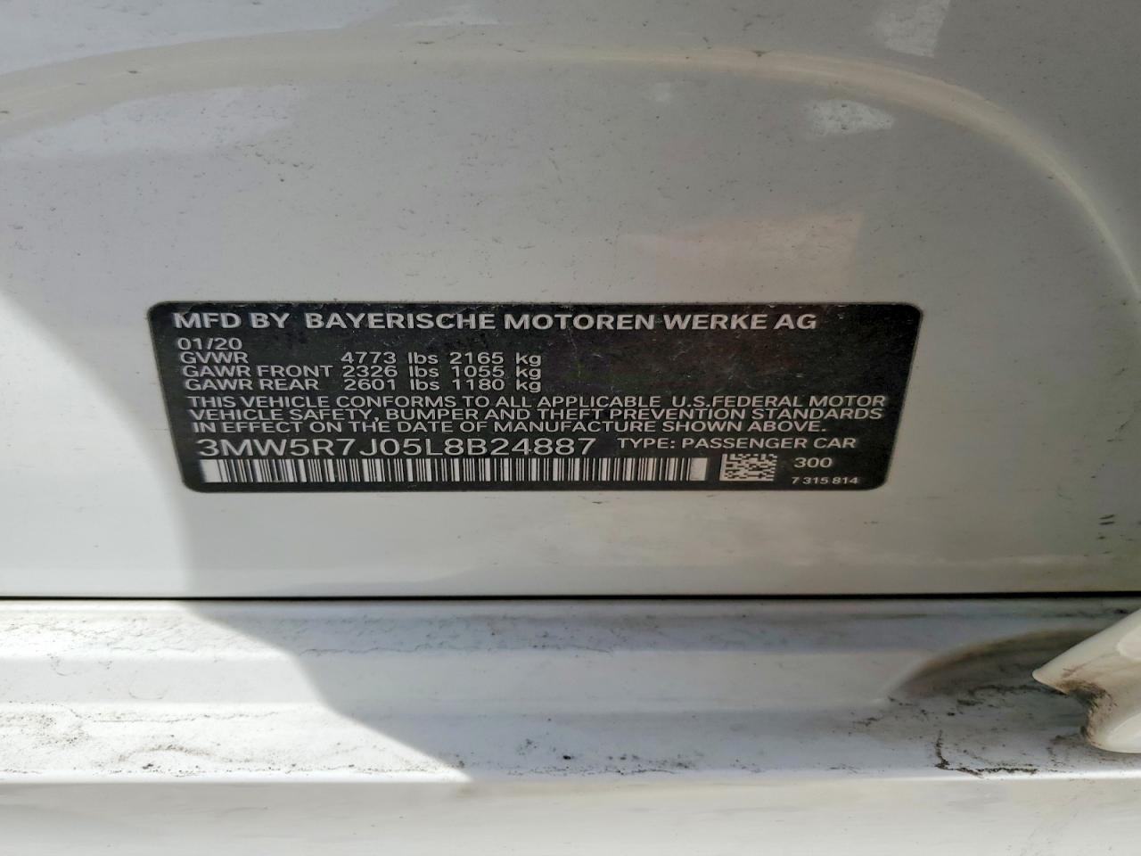 2020 BMW 330 - zdjęcie 13