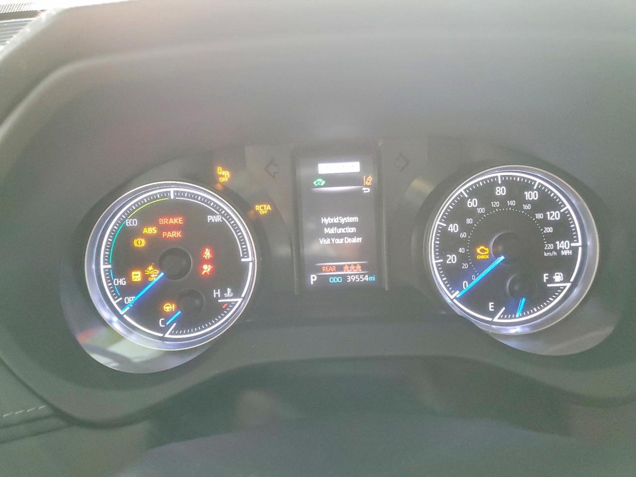 2021 Toyota Venza Le - zdjęcie 9