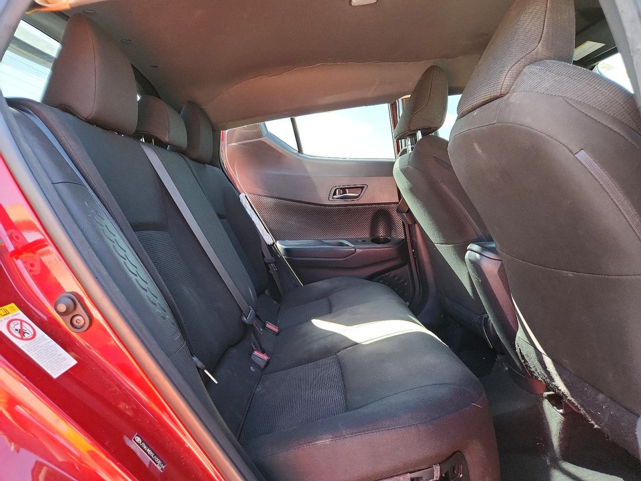 2018 Toyota C-Hr Xle - zdjęcie 10