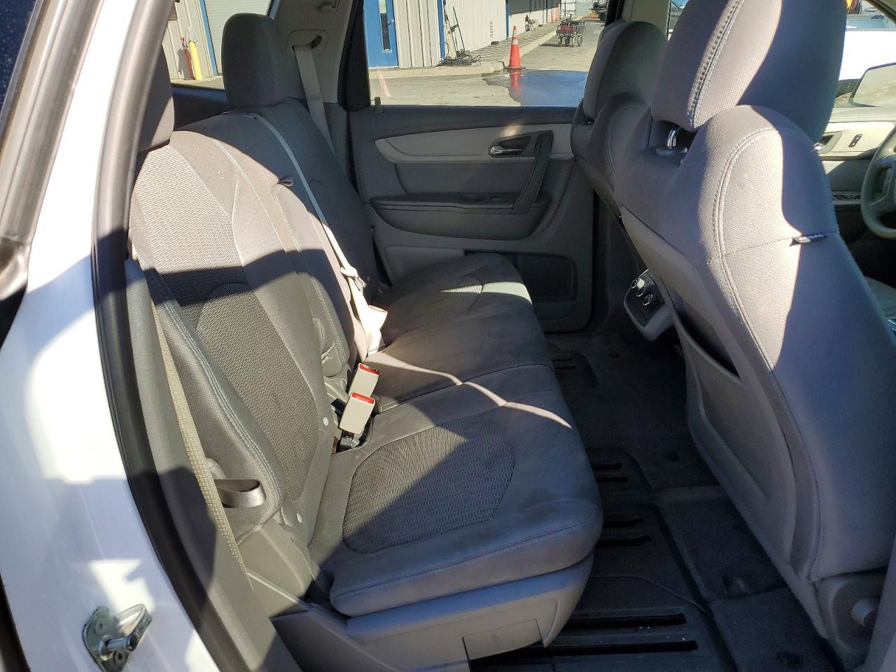 2017 Chevrolet Traverse Ls - zdjęcie 11