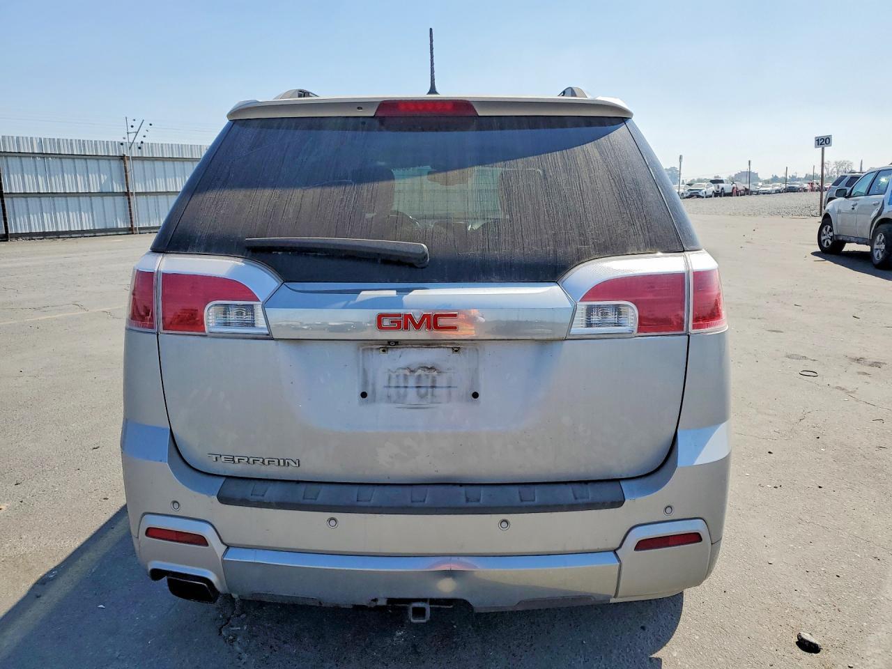 2014 GMC Terrain Denali - zdjęcie 6