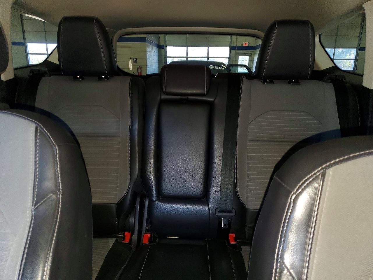 2019 Ford Escape Se - zdjęcie 10