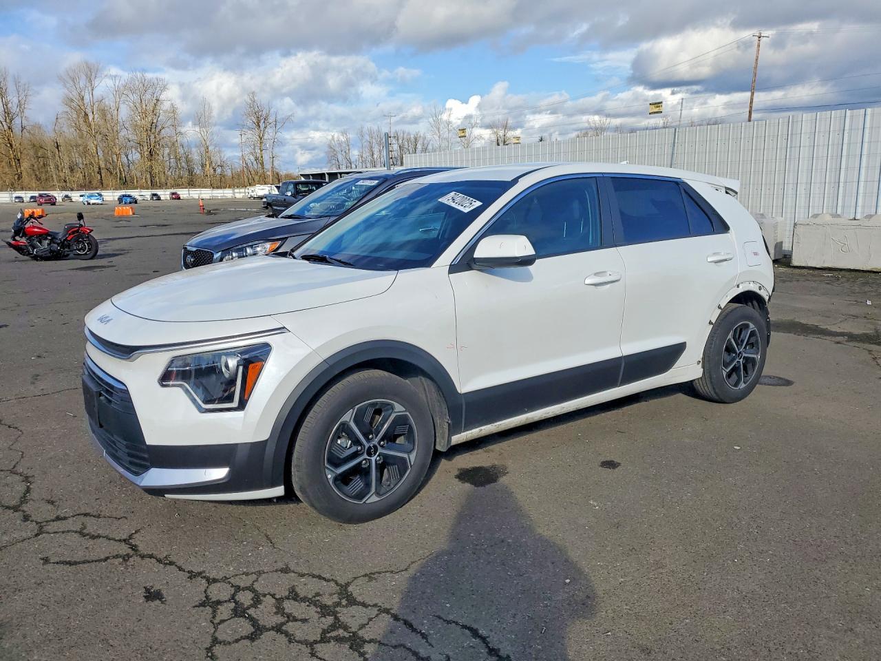 2025 Kia Niro Lx - zdjęcie główne