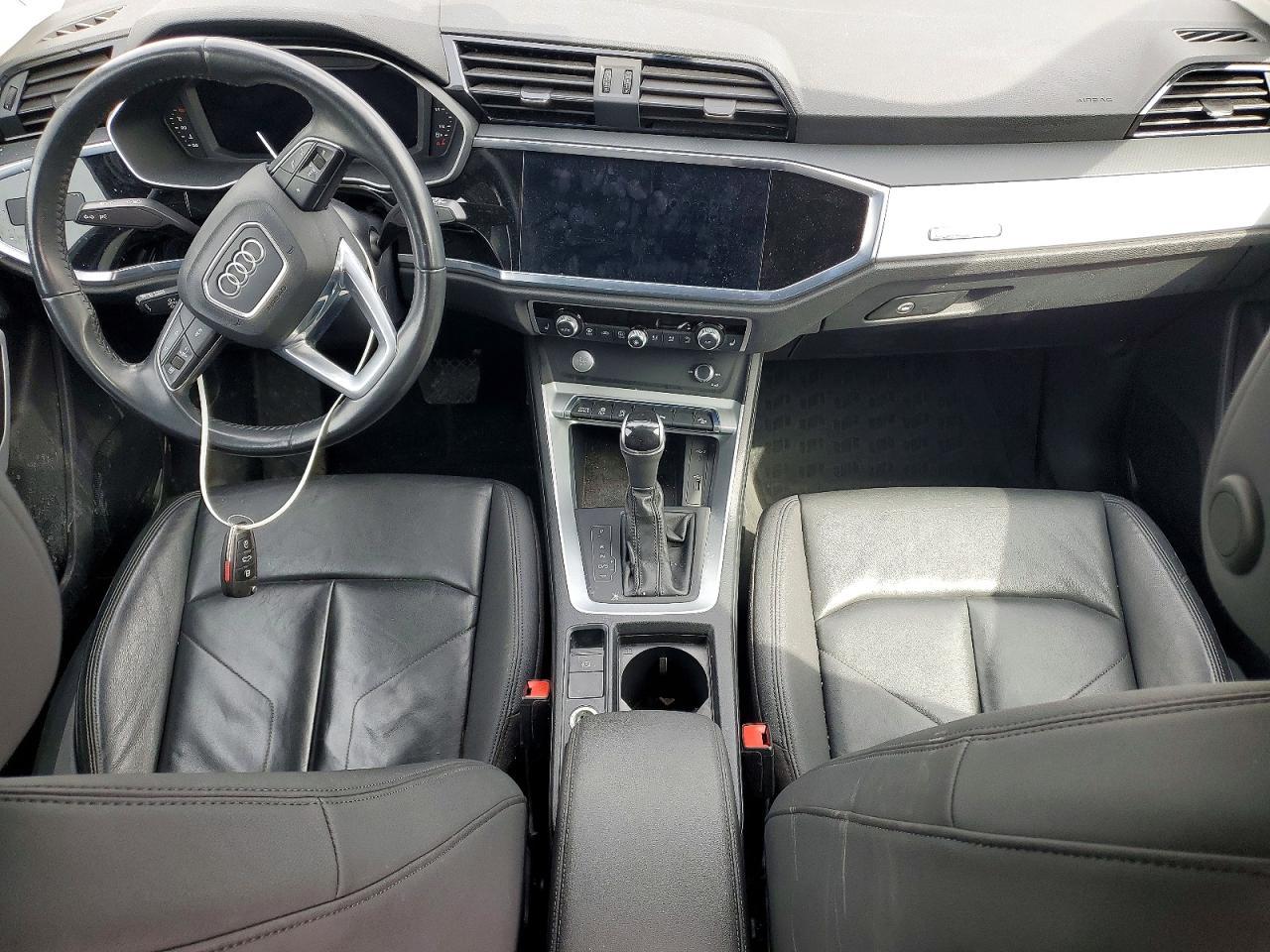 2020 Audi Q3 Premium - zdjęcie 8