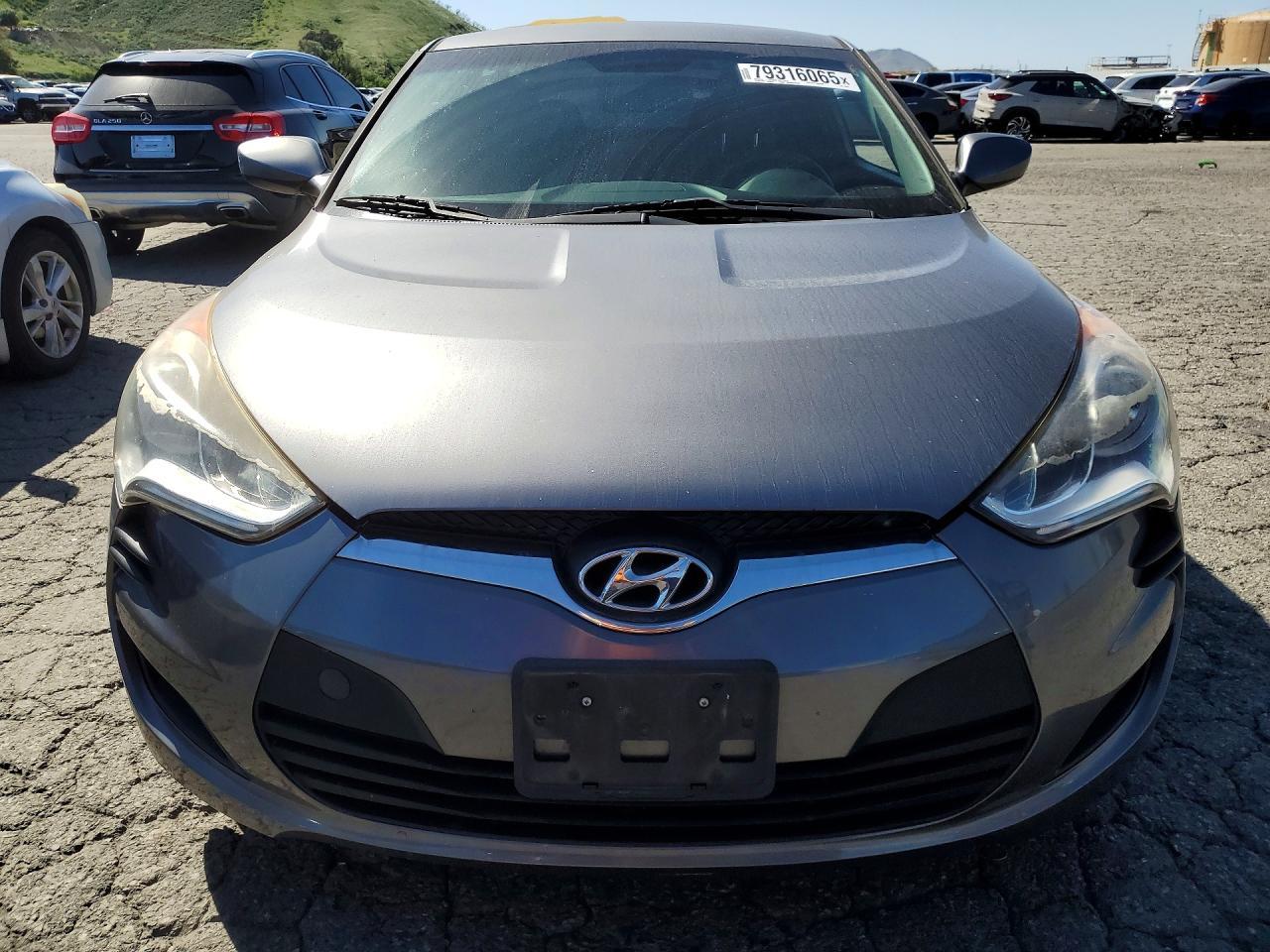 2016 Hyundai Veloster Base - zdjęcie 5