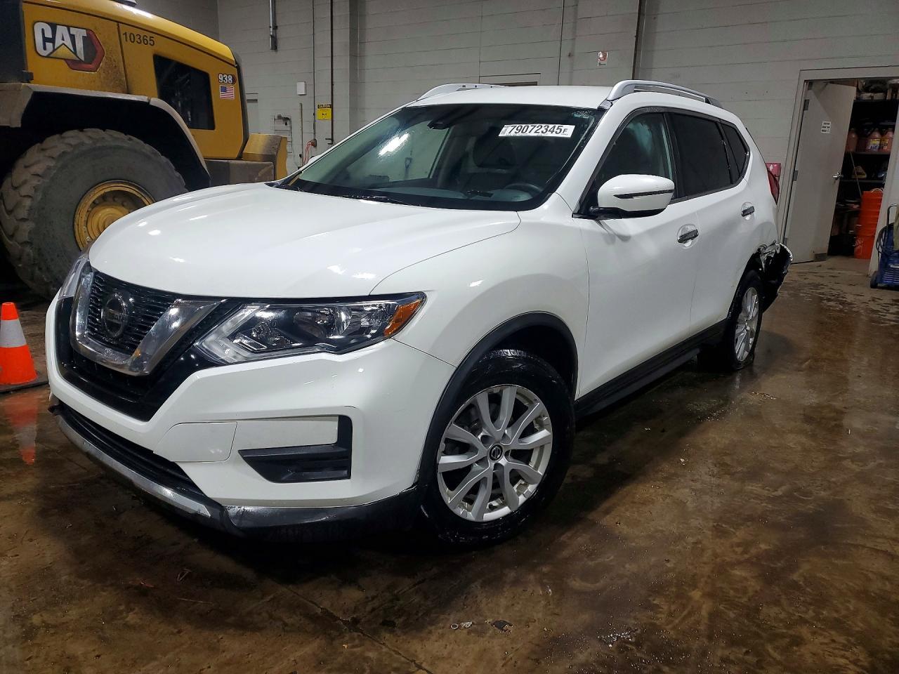 2020 Nissan Rogue Sv - zdjęcie główne