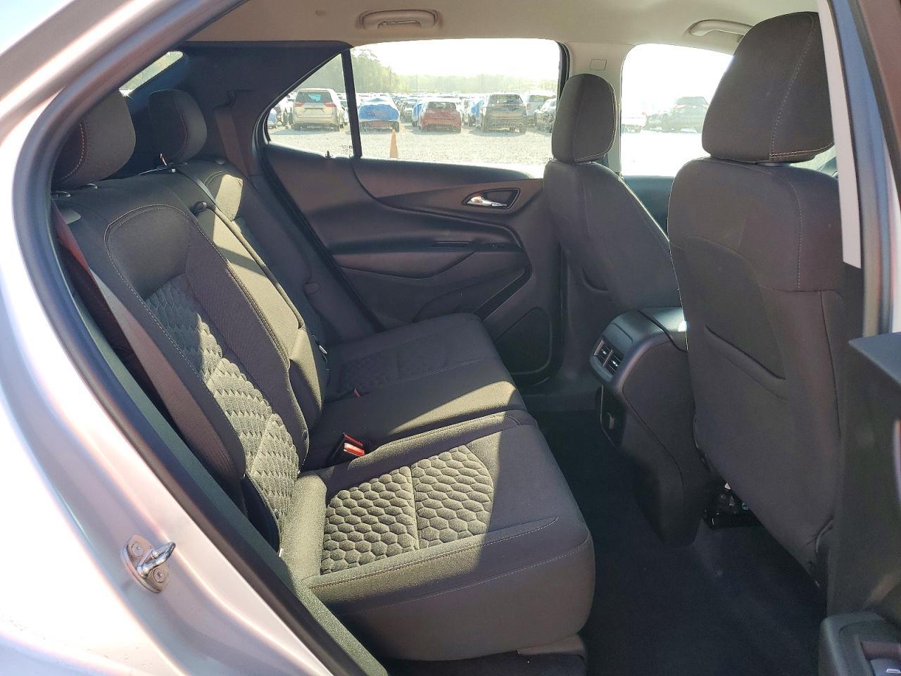 2018 Chevrolet Equinox Lt - zdjęcie 11