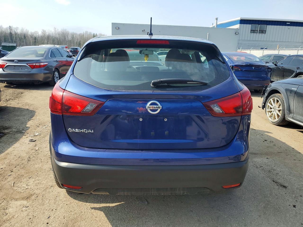 2017 Nissan Rogue Sport S - zdjęcie 6